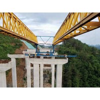 四川自贡节段拼架桥机出租日常维护架桥机